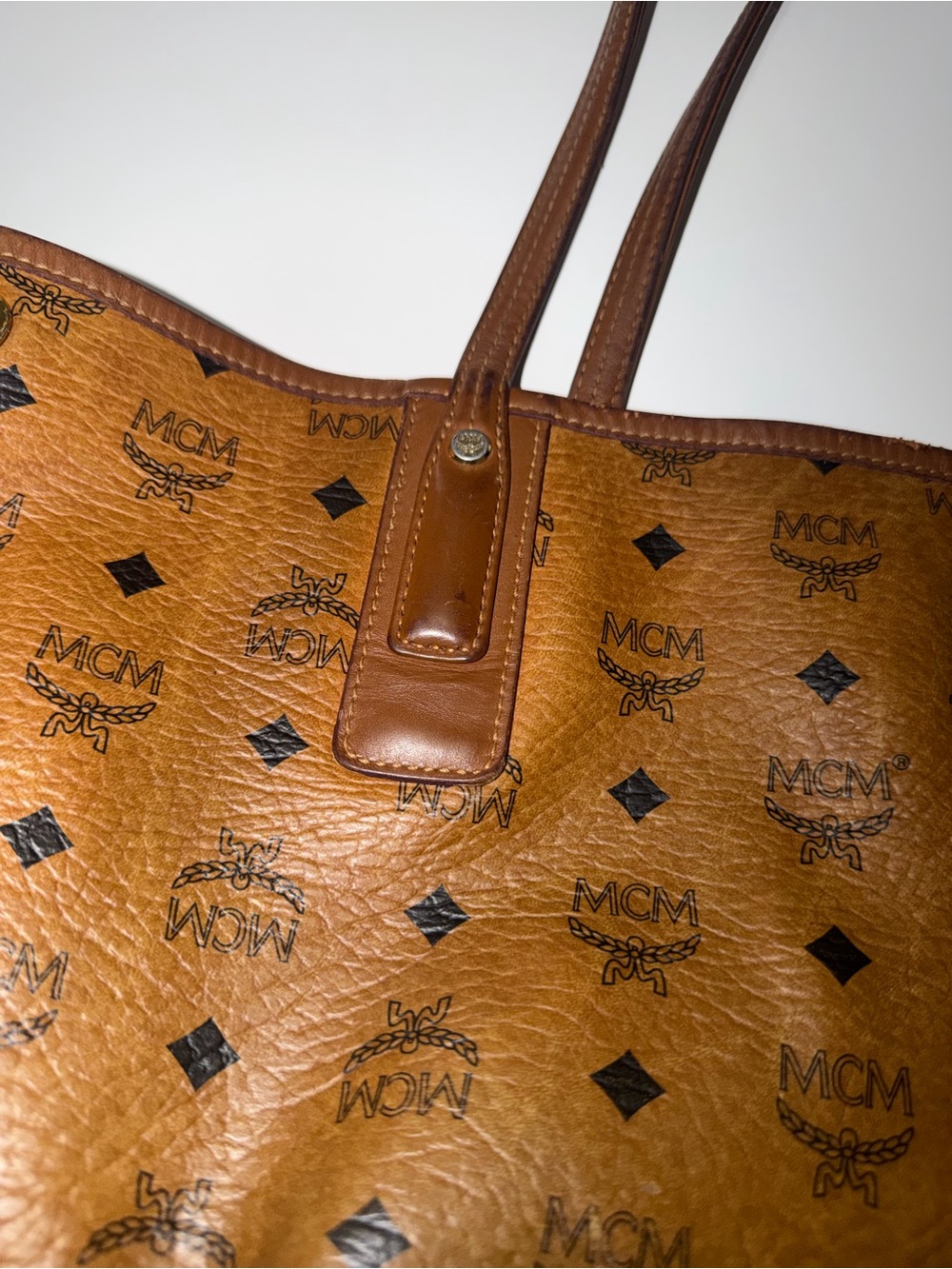 MCM Shopper Tote - Picture 7 of 7